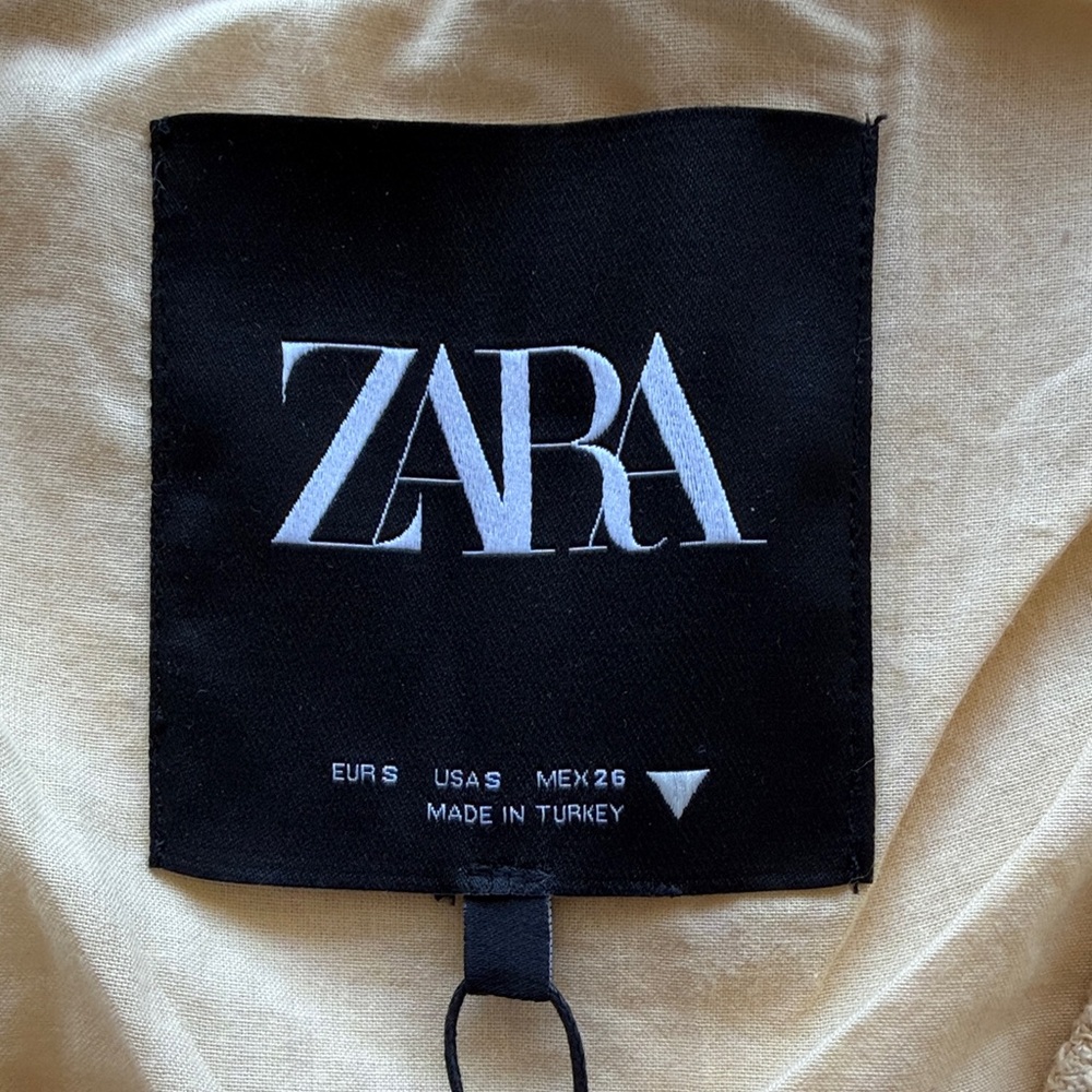 ZARA Butter Yellow Textured Cropped Vest - NWT - Picture 3 of 6